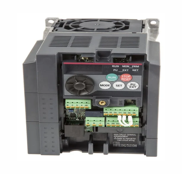 Mitsubishi FR-D720S-070SC-EC Variable Frequency Drive